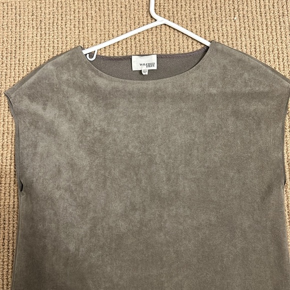 Aritzia suede dress with pockets - Picture 3 of 3